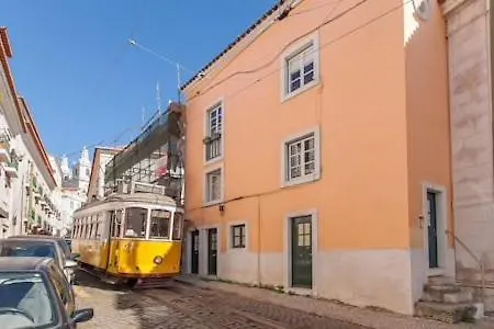 Casinha Do 18 *